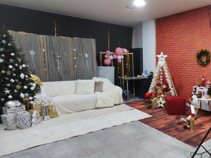 STUDIO 2